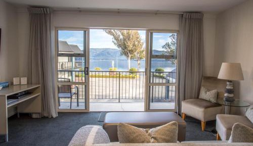 Superior One Bedroom Suite - Upper Floor 