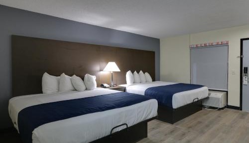 2 King Beds, Deluxe, Non-Smoking