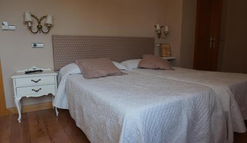 Twin Room with Kitchenette