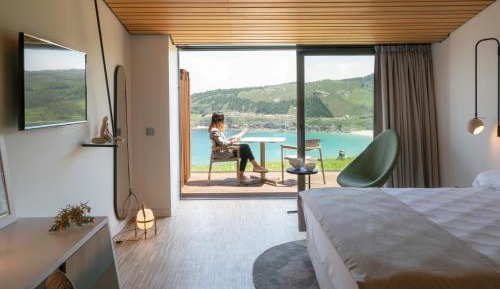 Standard Double Room (2 Adults + 1 Child)