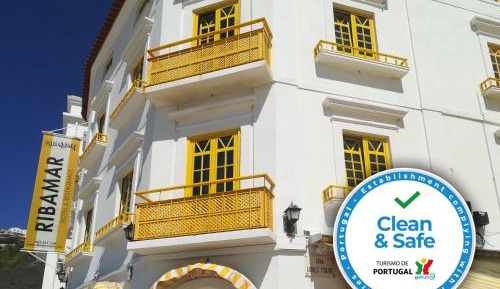 Standard Triple Room with Sea View