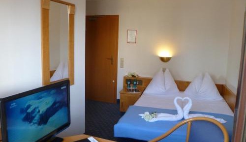 Small Double Room with French Bed