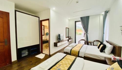 Quadruple Room with Balcony