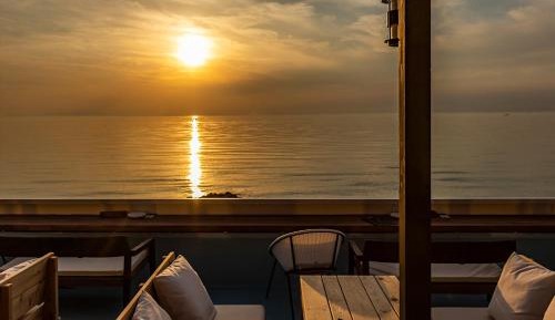 Double Room with Sea View - 2nd Floor - Adult Only