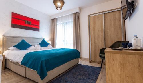 Queen Room with Balcony