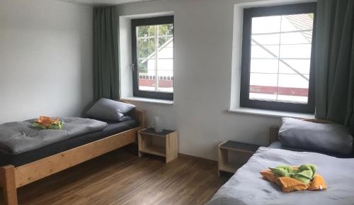 Standard Twin Room with Shared Bathroom