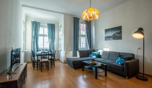Standard Double Room with Shared Bathroom