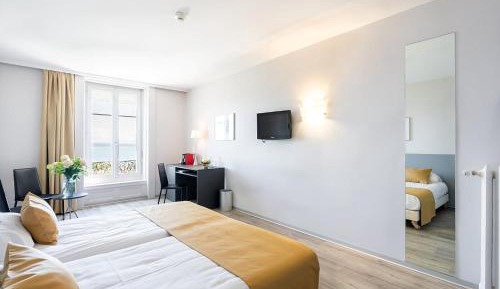 Twin Room with Lake View