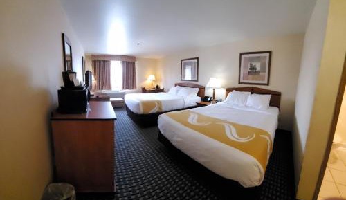 Queen Room with Two Queen Beds - Non-Smoking
