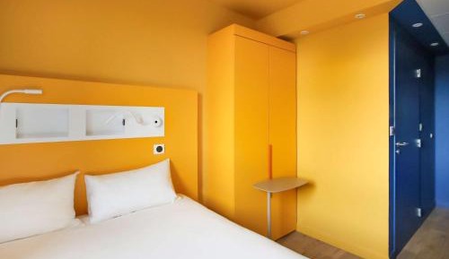 Triple Room with One Double Bed and One Pull-Out Bed