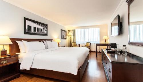Premium King Room - Non-Smoking