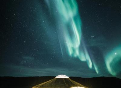 Yurt with a river view