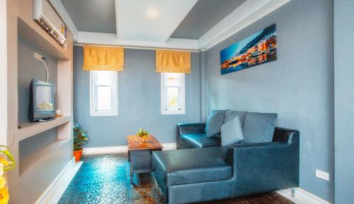 One-Bedroom Suite