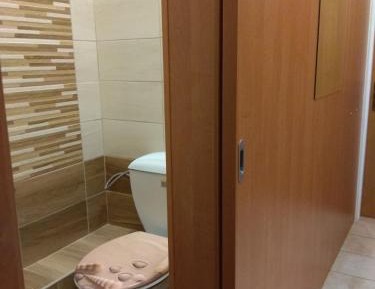 Economy Twin Room