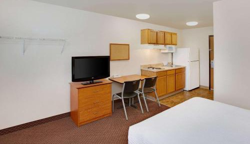 Double Room with Two Double Beds - Non-Smoking