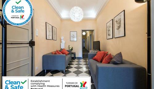 Deluxe Double Room with Shared Bathroom