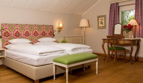 Junior Suite with Balcony