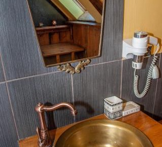 Standard Double Room with Shower