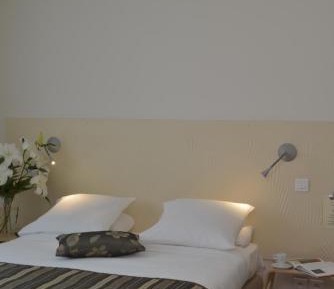 Superior Room with Seating Area