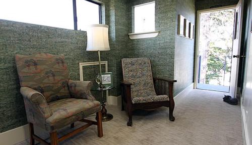 Queen Room with Garden View