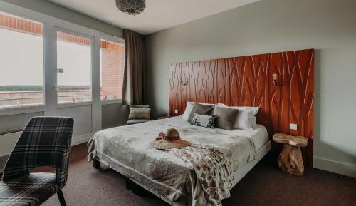 Comfort Room with Side Ocean View 