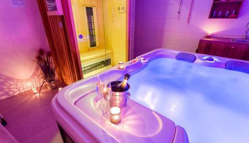 Special Offer - Double Room with Balcony - Romantic Package