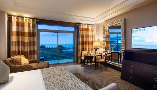 Superior Room Side Sea View