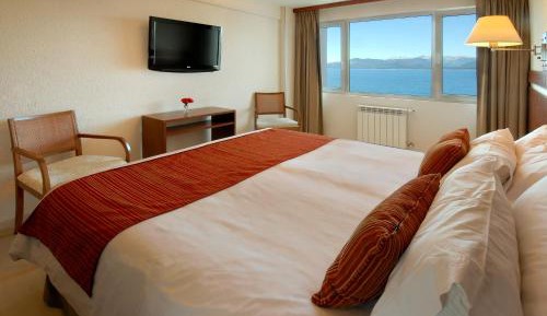 Double or Twin Room with Lake View