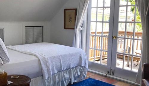 Queen Room with Balcony