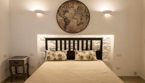 Deluxe Room (2 Adults + 1 Child)