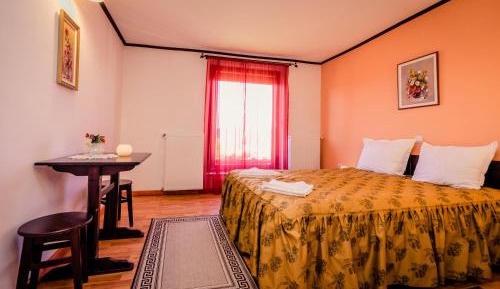 Deluxe Double Room with Citadel View