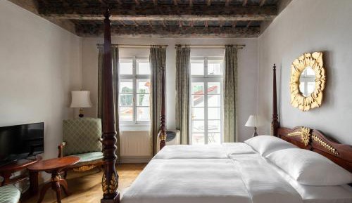Suite with Balcony