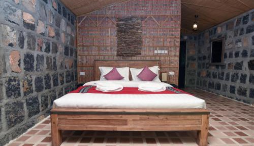 Mountain View Room