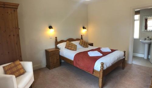 Double Room with Private Bathroom