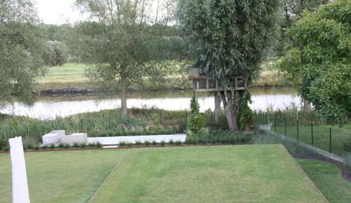 King Room with Garden View