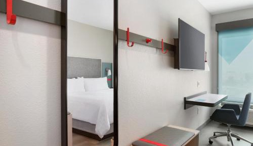 Standard Queen Room with Two Queen Beds