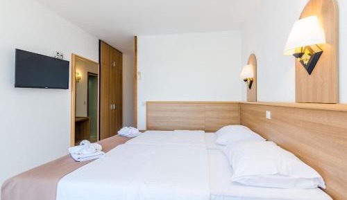 Small Twin Room