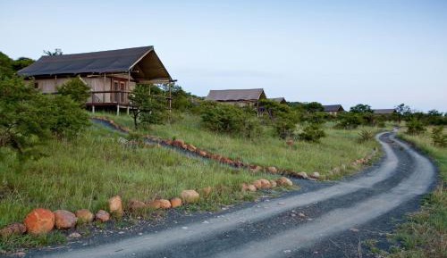 Standard Double or Twin Room with Balcony including game drives