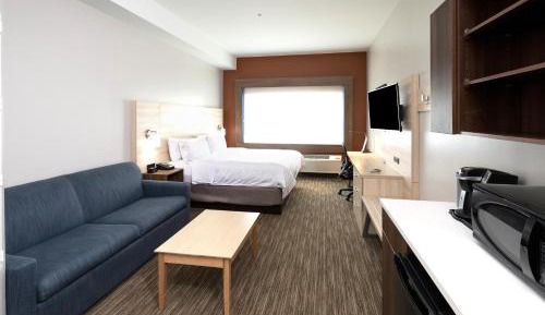 King Suite with Sofa Bed