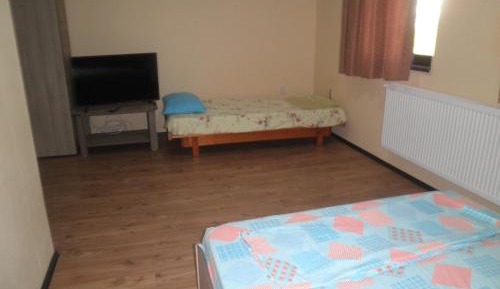 Triple Room with Shared Bathroom