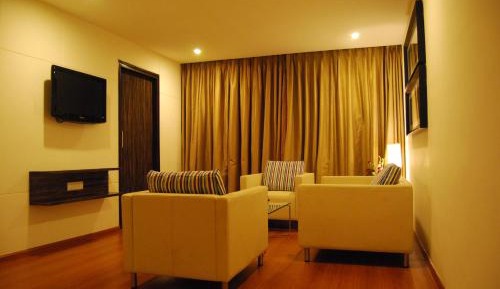 Queen Suite