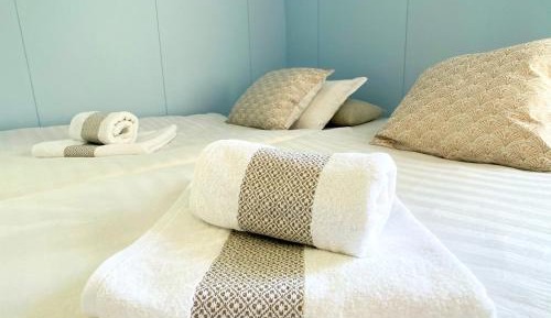 Double or Twin Room with Private Bathroom