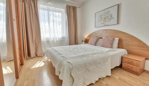 Apartment (4 Adults)