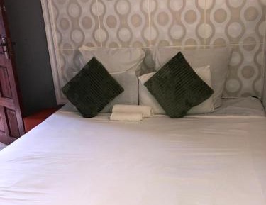 Basic Triple Room