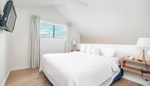 Penthouse Two Double Bedroom Suite with Kitchen