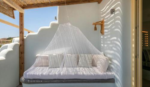 Suite with Hot Tub