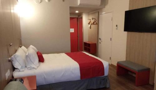Queen Room - Mobility Access/Non-Smoking