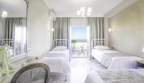Superior Triple Room with Sea View