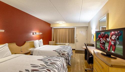 Deluxe Room with Two Full Beds Smoke Free