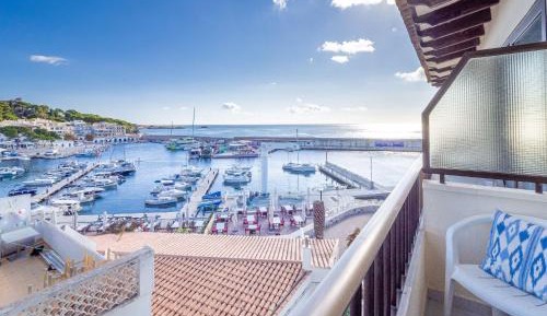 Double Room with Side Sea View (2 adults)